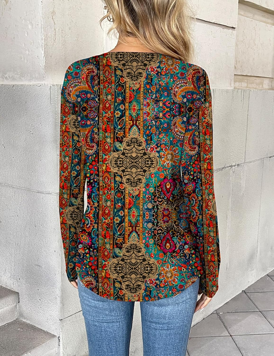 Women’s 2025 V-Neck Long Sleeve Top