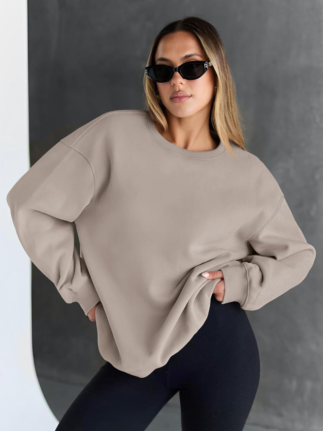 Women’s 2025 Oversized Crewneck Sweatshirt