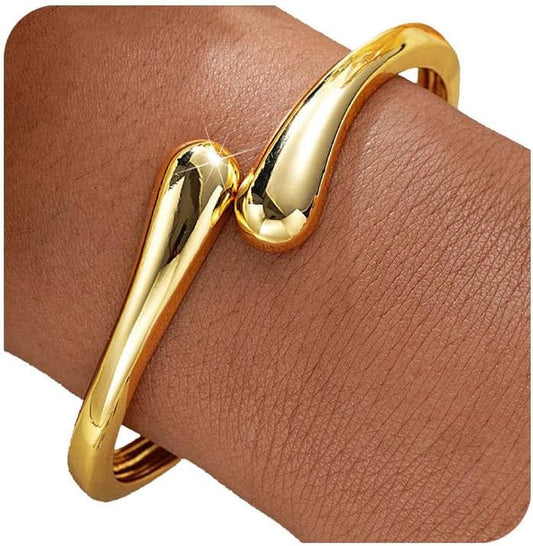 Gold Chunky Twist Bangle Bracelet